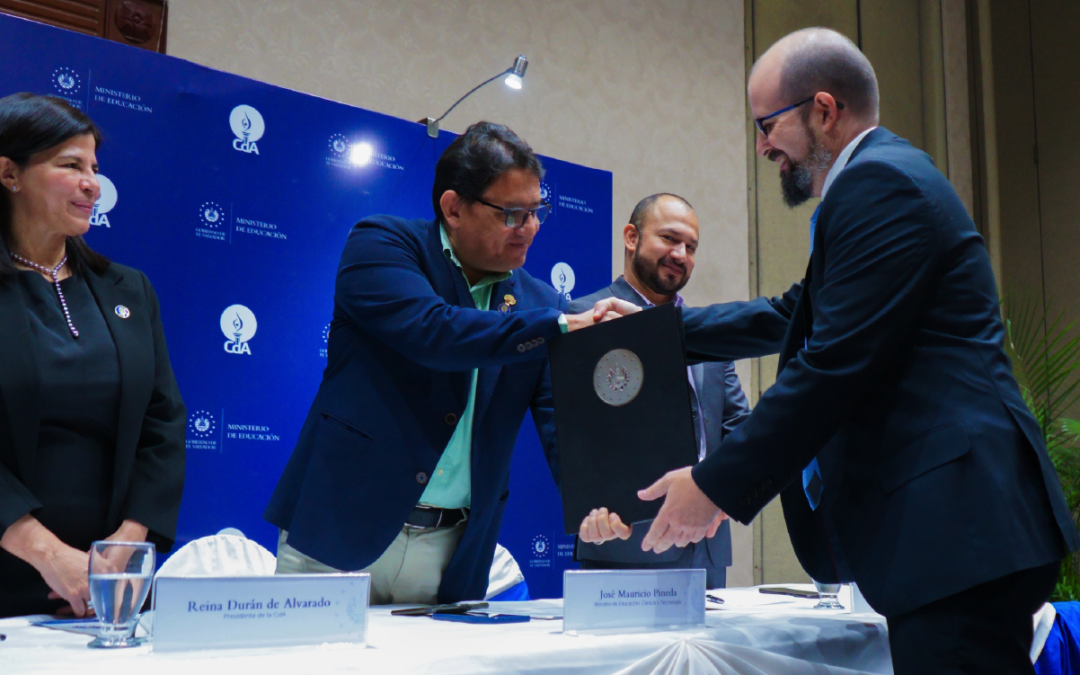 La Escuela recibió su tercera reacreditación institucional de la calidad educativa